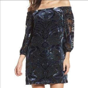 Vince Camuto Black and Blue Off-Shoulder Dress